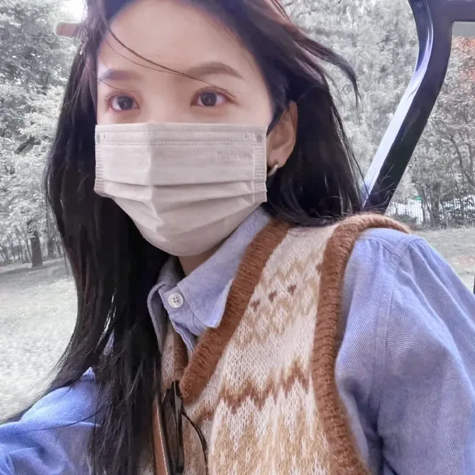 最近，妹妹的样子有点怪